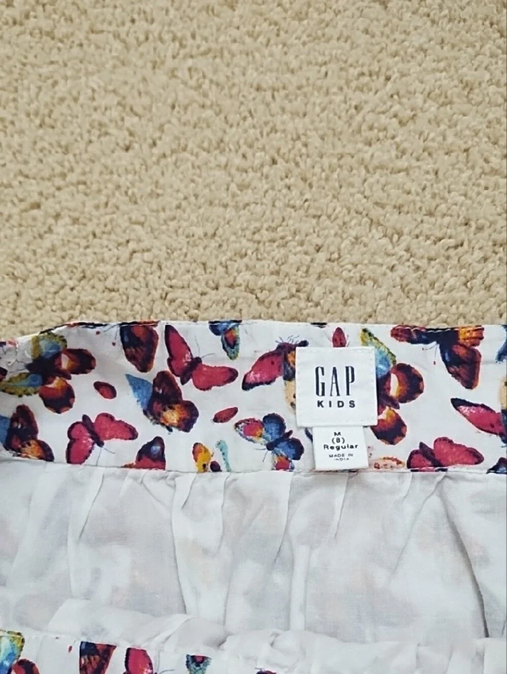 GAP lively butterfly